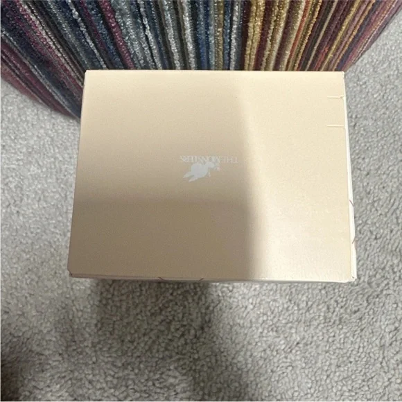 Labubu Have a Seat Plush QuQu Pop Mart Sealed in Box with receipt From USA - Picture 6 of 9